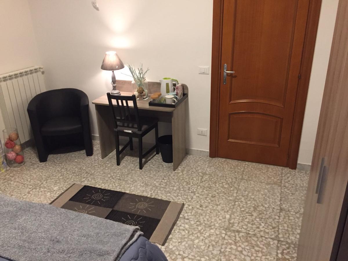 B & B Leti Battipaglia Eksteriør billede
